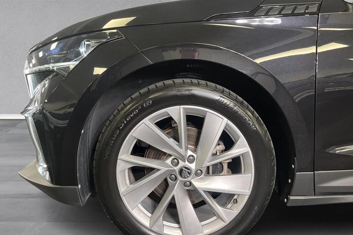 Sort Skoda Enyaq fra 2023