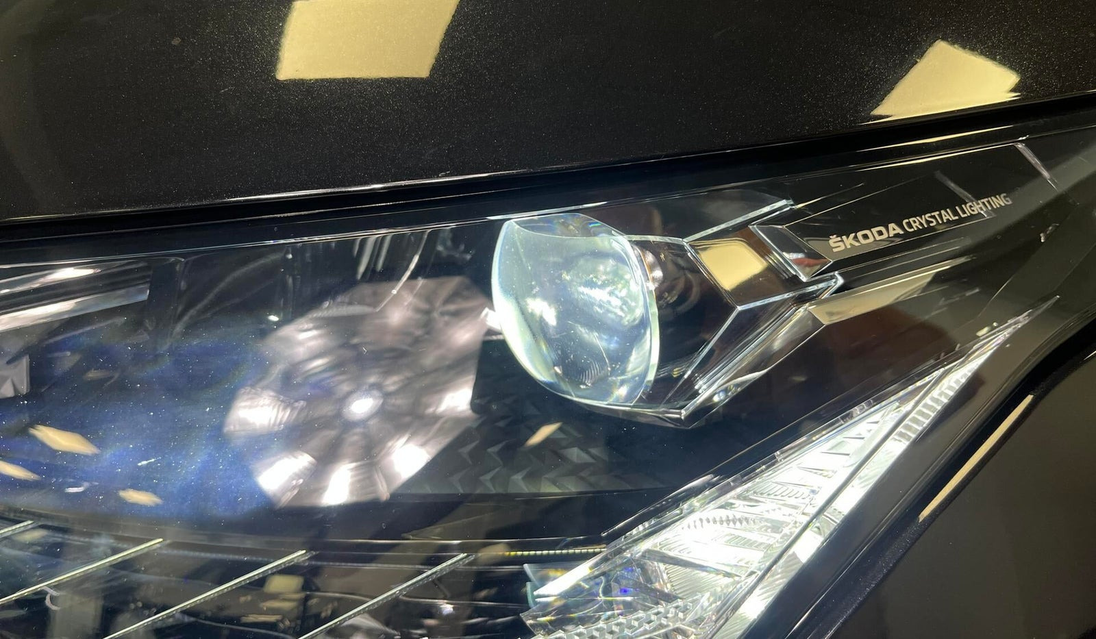 Sort Skoda Enyaq fra 2023