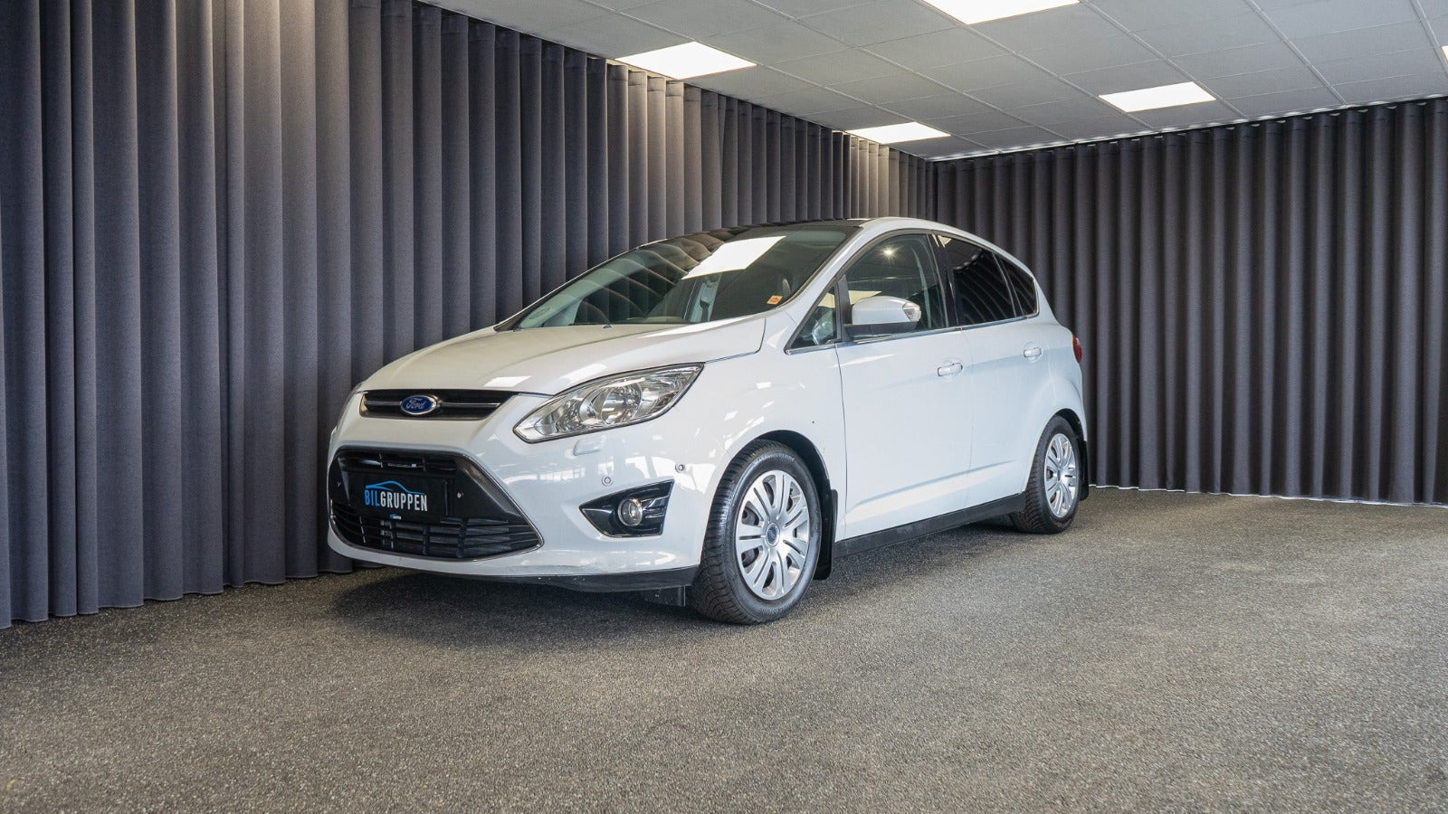 Hvid Ford C-MAX fra 2014