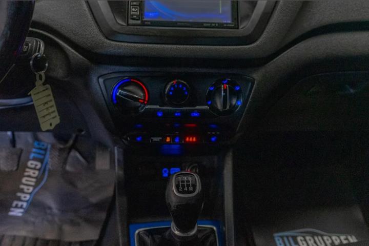Sort Hyundai i20 fra 2017