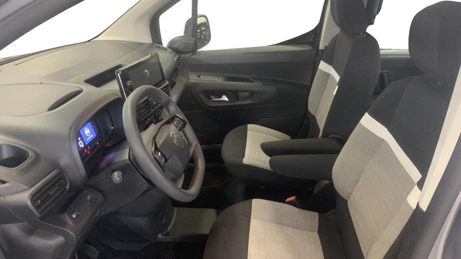 Grå Citroën ë-Berlingo fra 2025