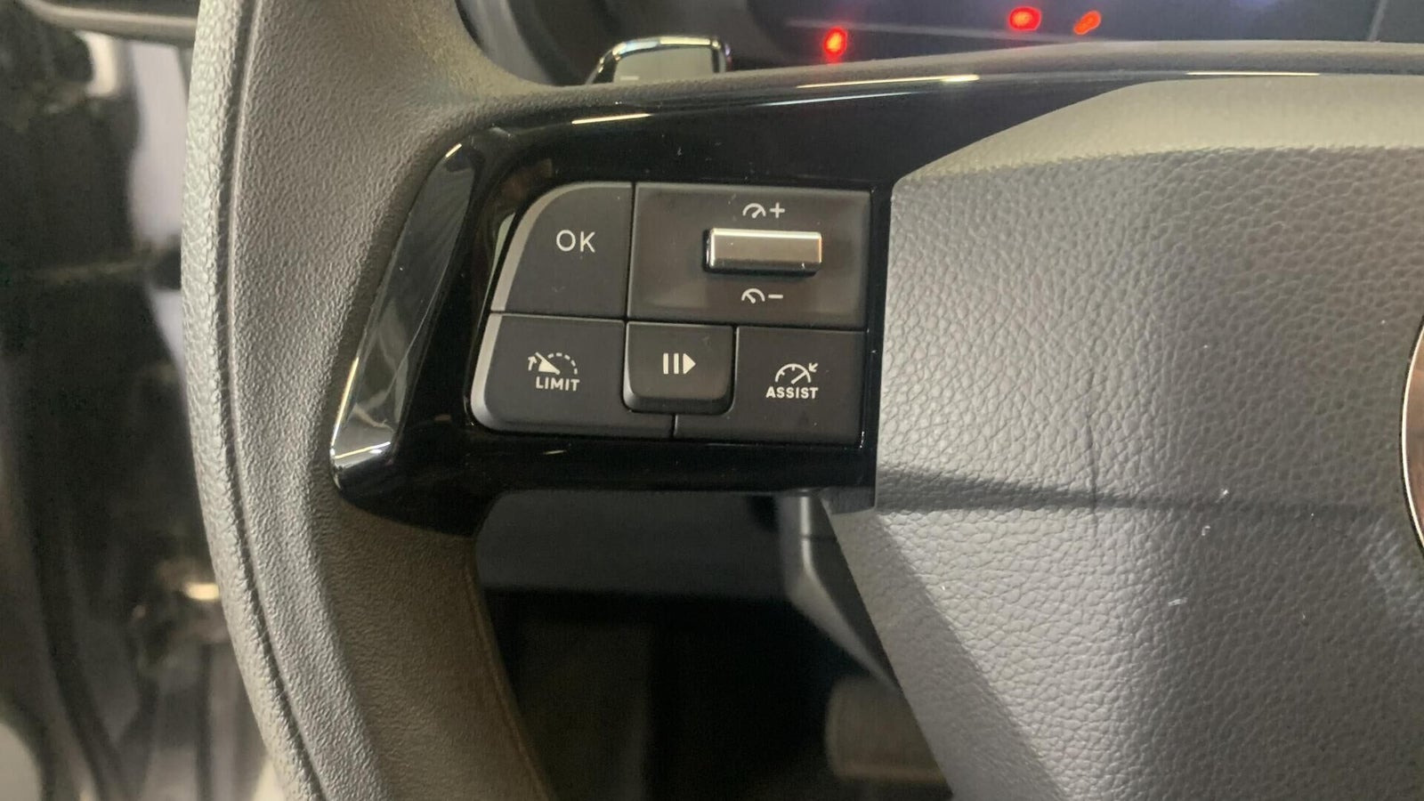 Grå Citroën ë-Berlingo fra 2025