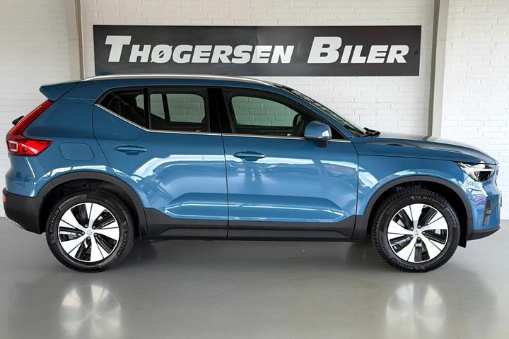 Sort Volvo XC40 fra 2023