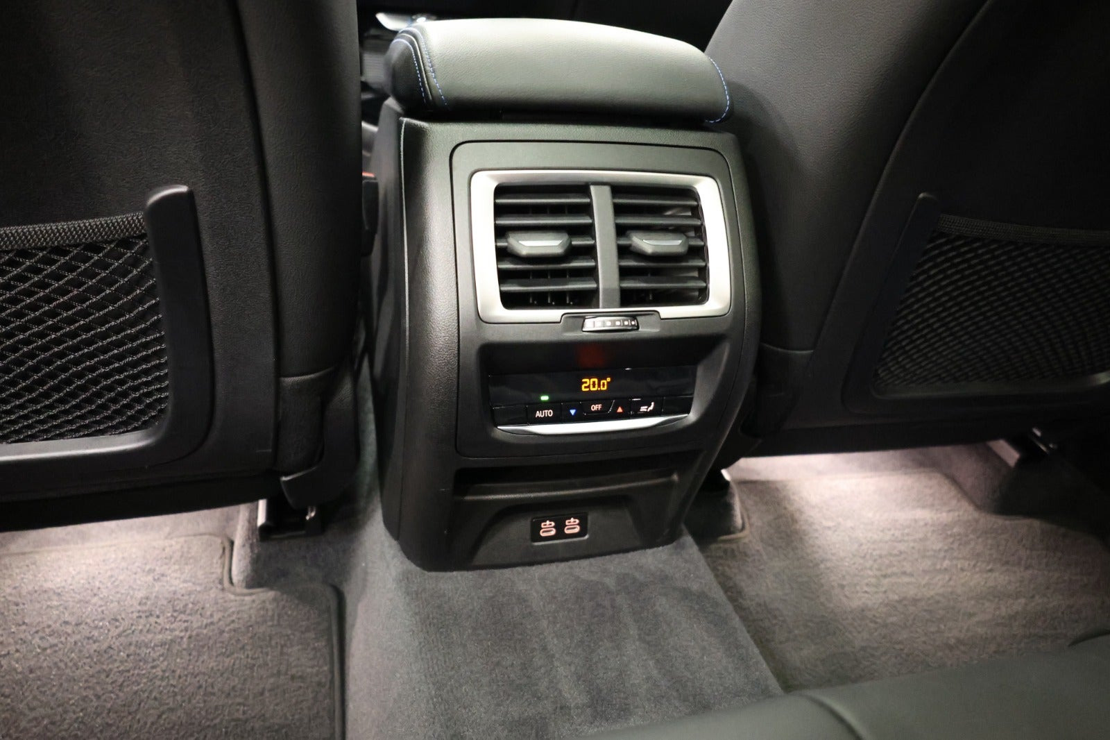 Sort BMW iX3 fra 2022