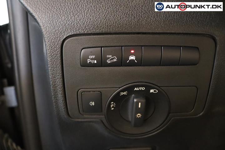 Sort Mercedes Vito 119 fra 2018