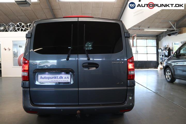 Sort Mercedes Vito 119 fra 2018