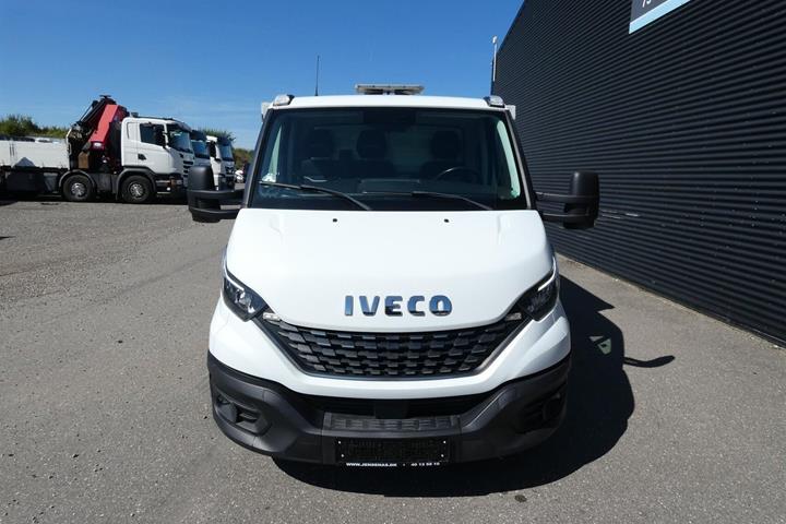 Hvid Iveco Daily fra 2021