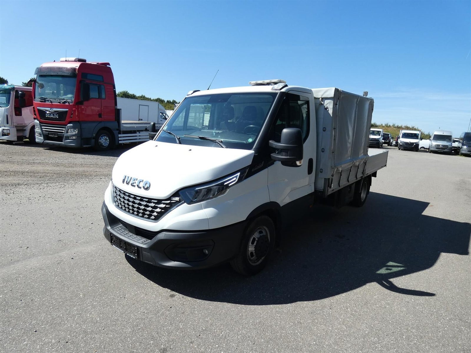 Hvid Iveco Daily fra 2021