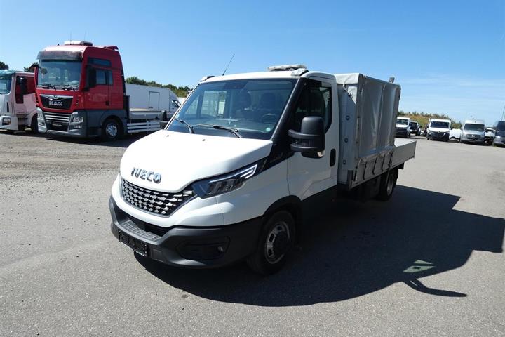 Hvid Iveco Daily fra 2021