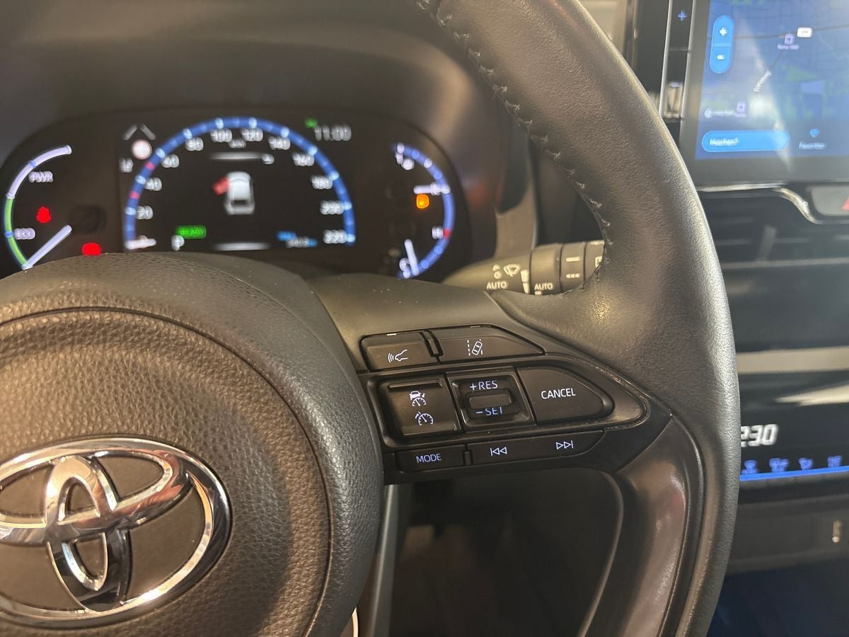 Sort Toyota Yaris Cross fra 2022
