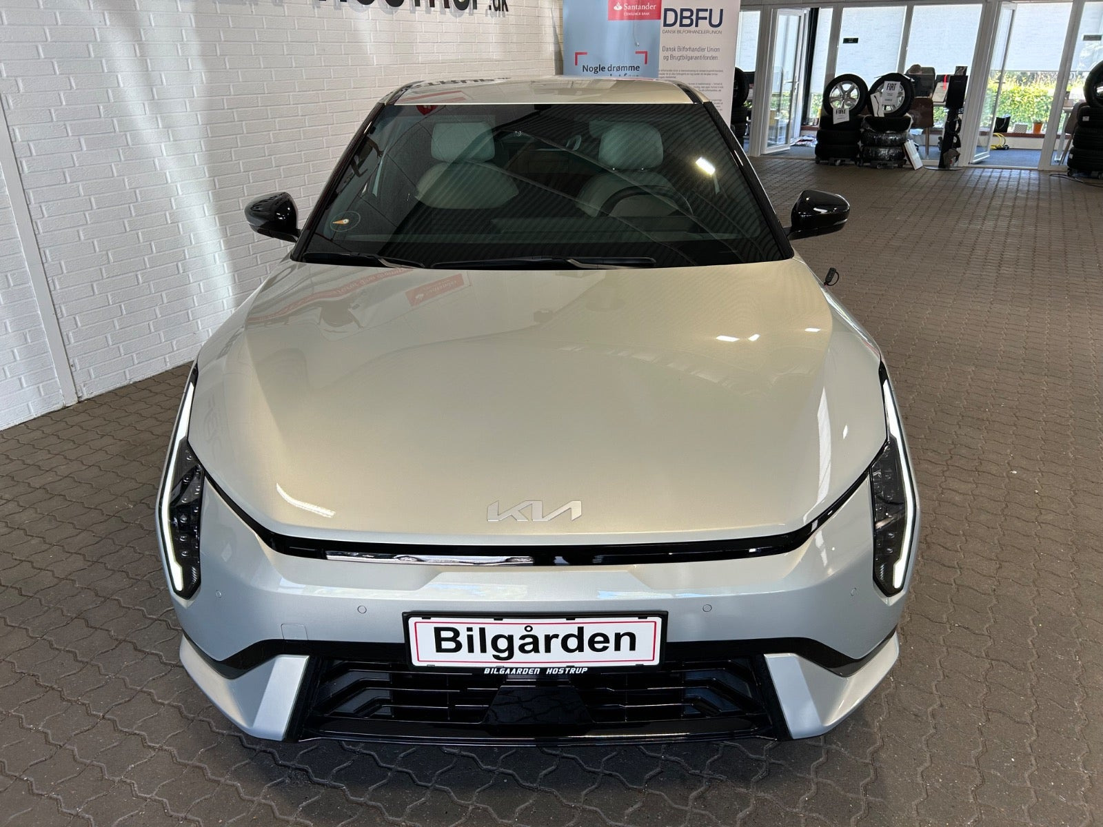 Sølv Kia EV4 fra 2026