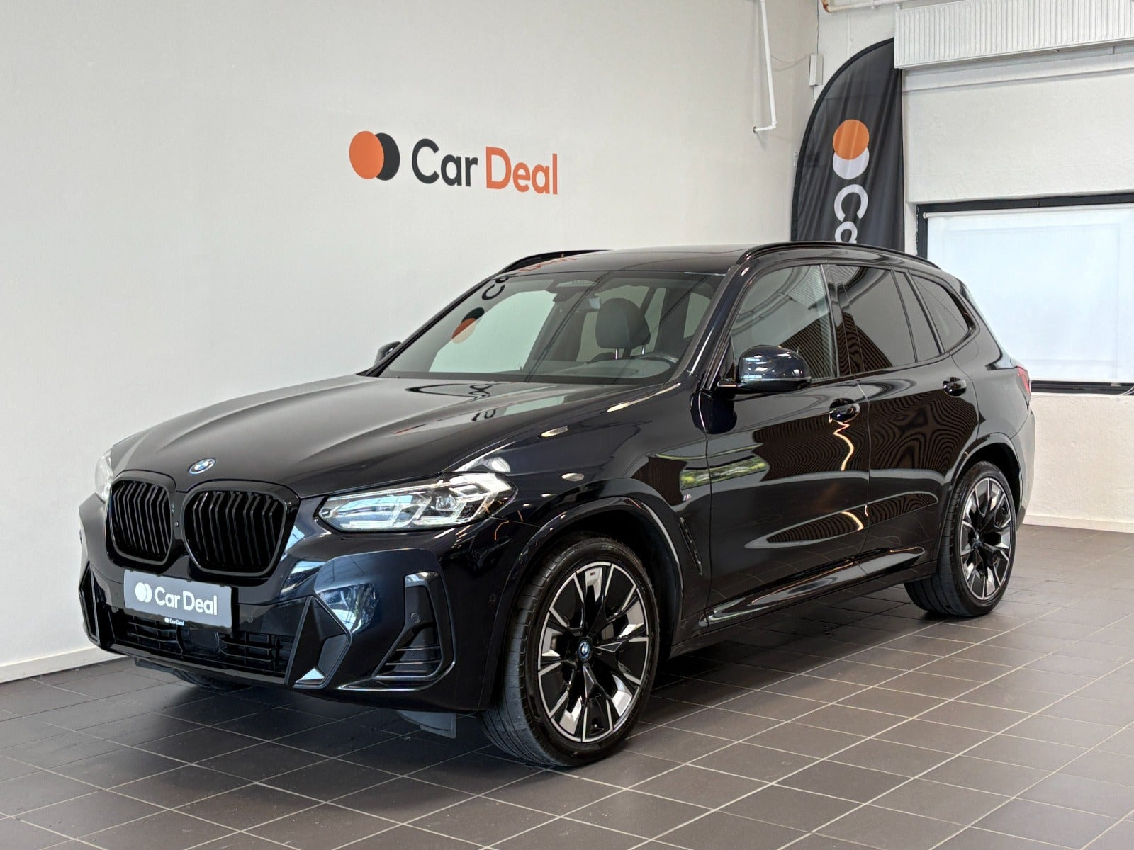 BMW iX3 Charged Plus M-Sport