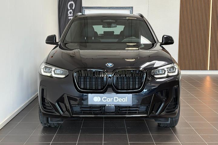 Sort BMW iX3 fra 2023