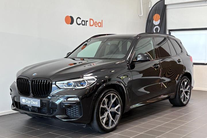 Sort BMW X5 fra 2021