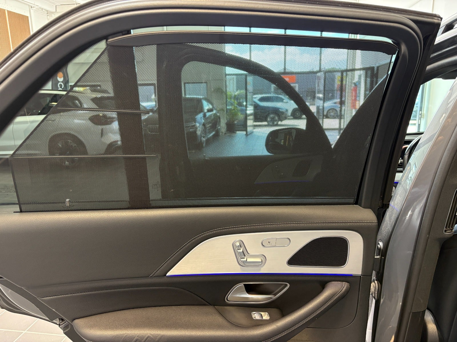 Grå Mercedes GLE350 de fra 2022