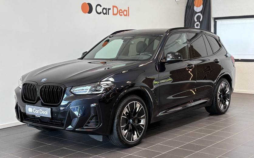 BMW iX3 Charged Plus M-Sport