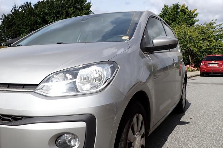 Grå VW UP! fra 2019