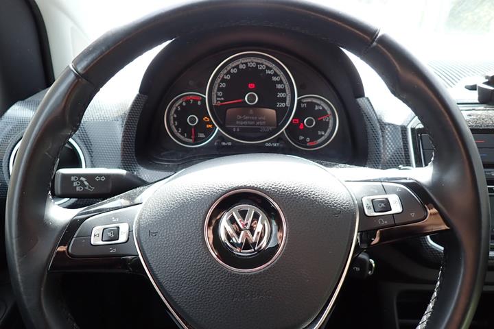 Grå VW UP! fra 2019