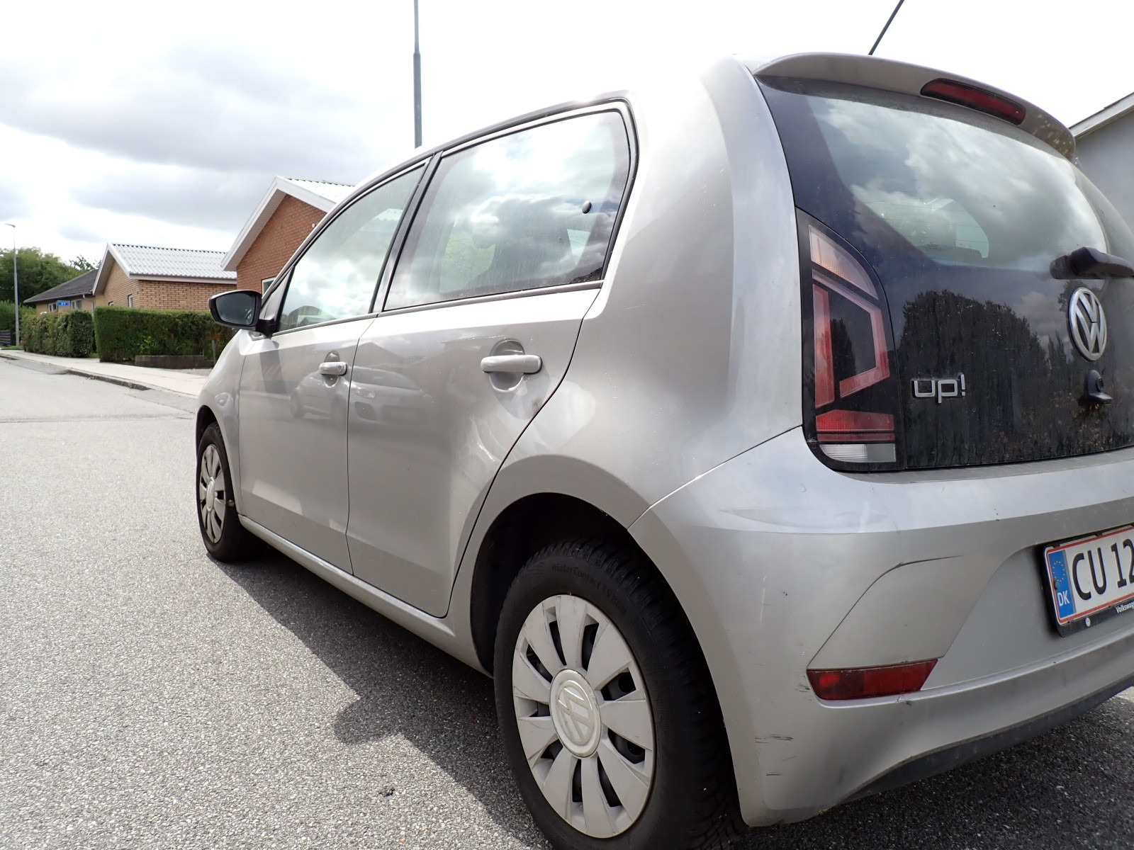 Grå VW UP! fra 2019