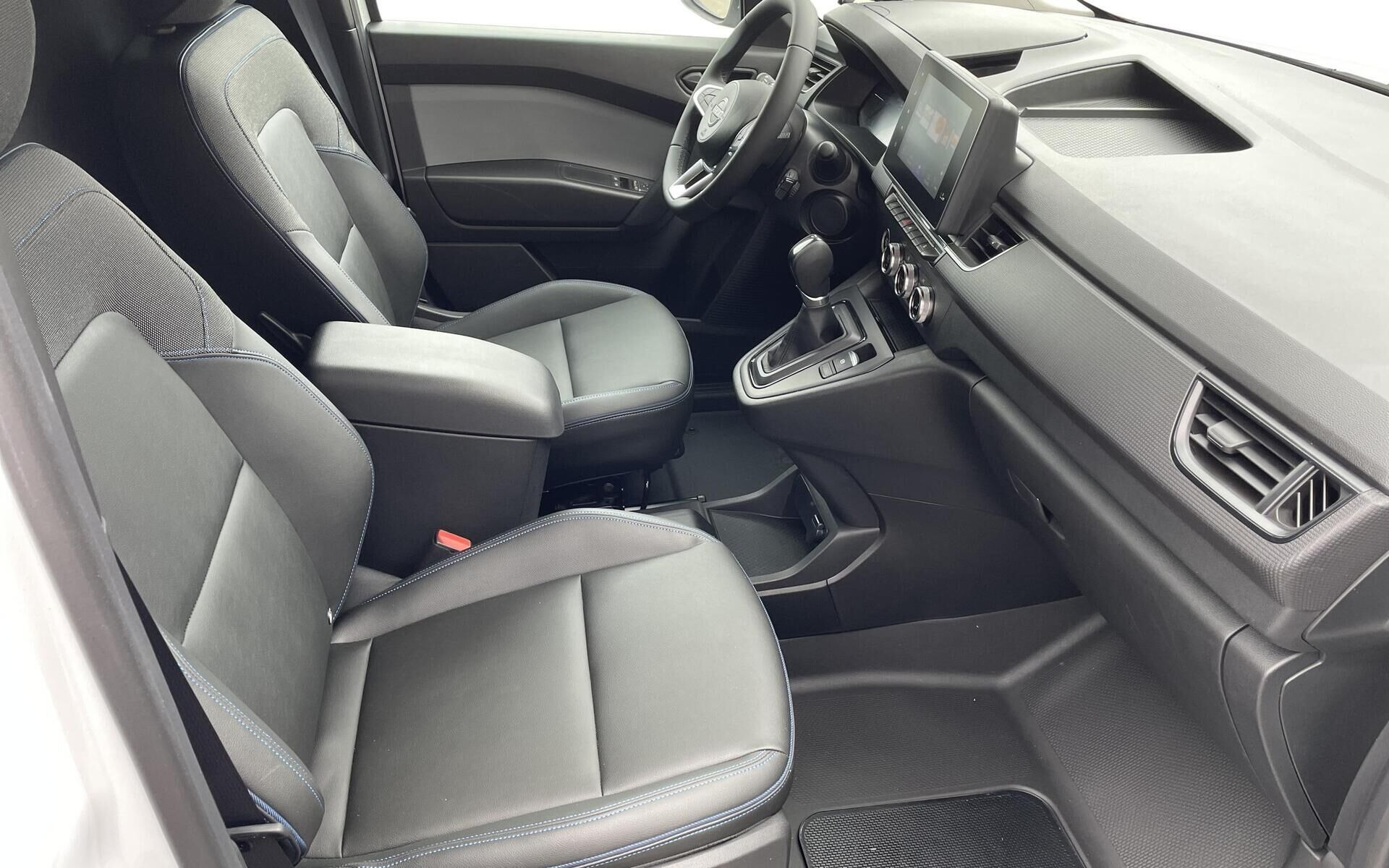 Hvid Nissan Townstar fra 2026