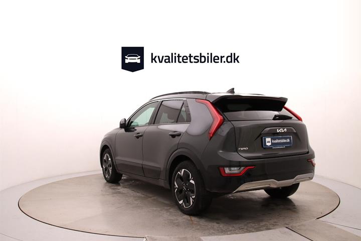 Grå Kia Niro EV fra 2024