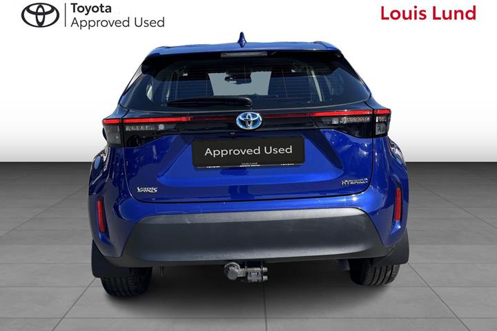 Blå Toyota Yaris Cross fra 2021
