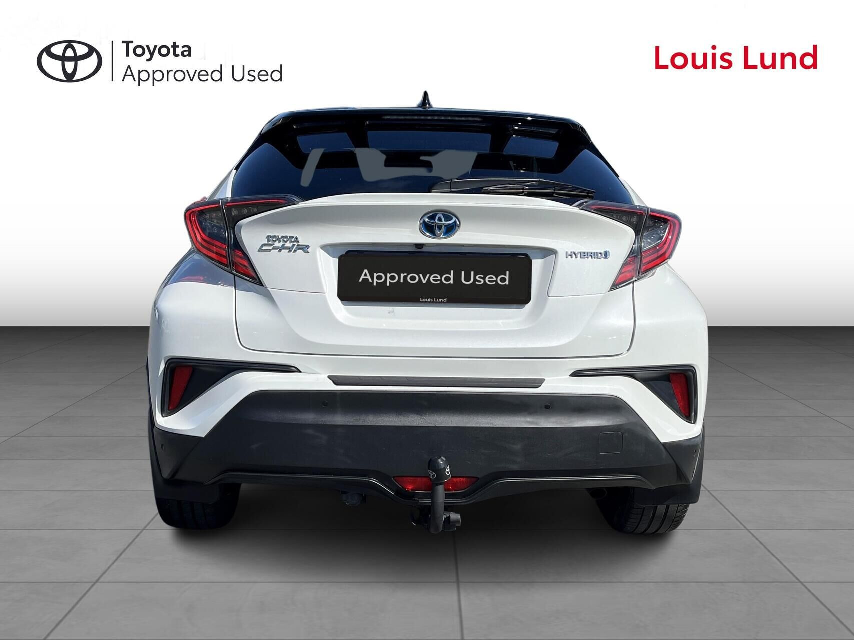 Hvid Toyota C-HR fra 2018