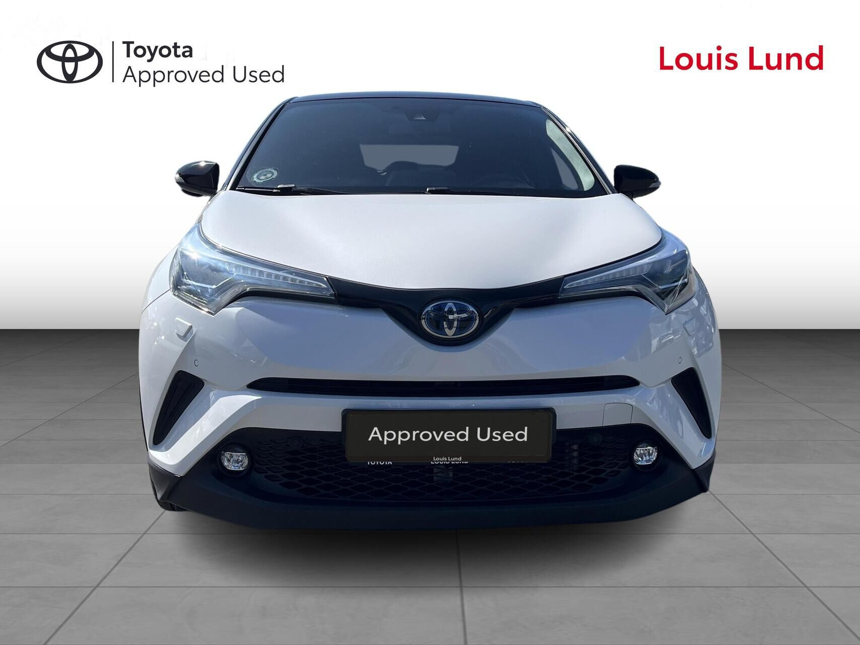 Hvid Toyota C-HR fra 2018