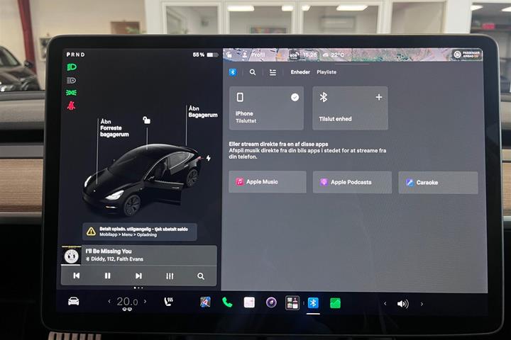 Sort Tesla Model 3 fra 2021
