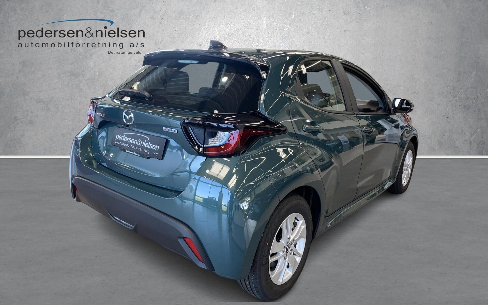 Grøn Mazda 2 fra 2026