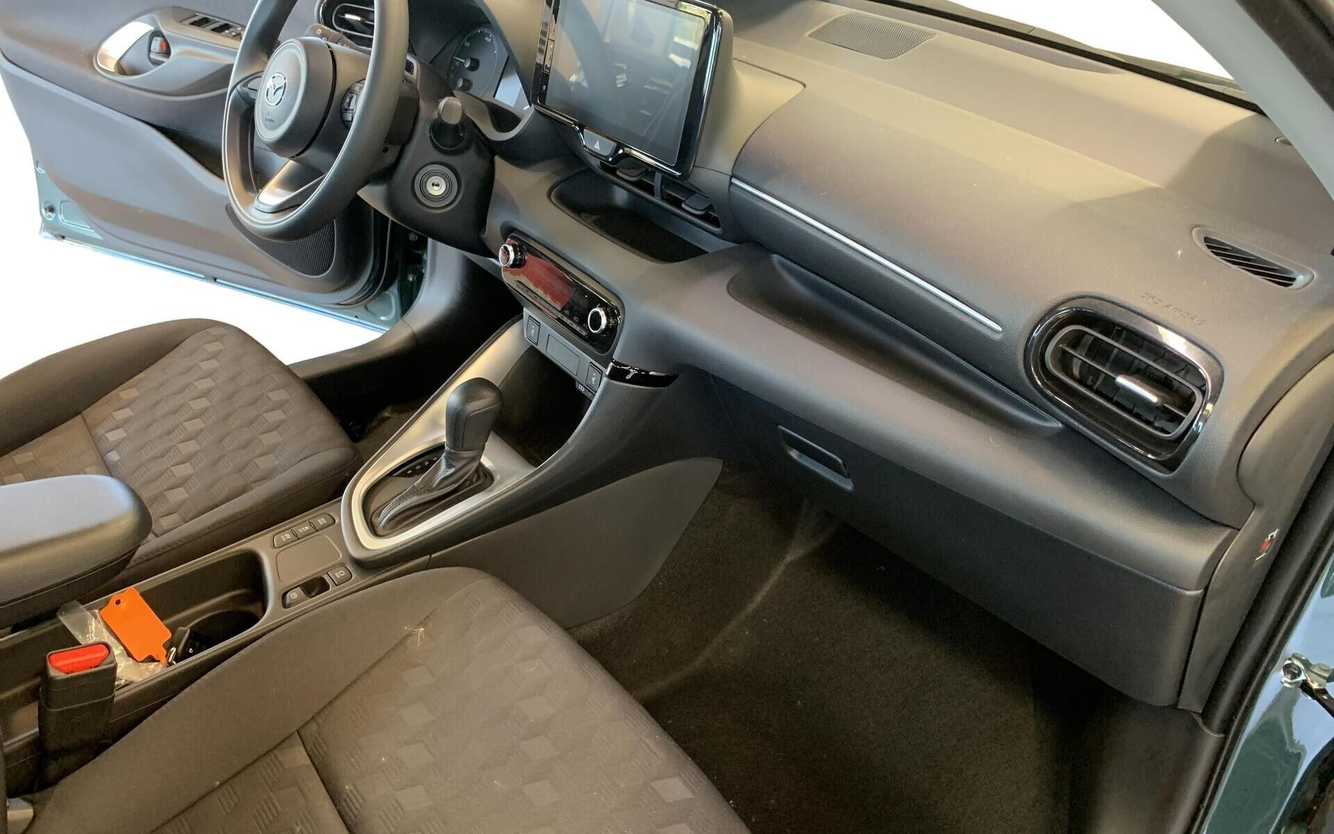 Grøn Mazda 2 fra 2026