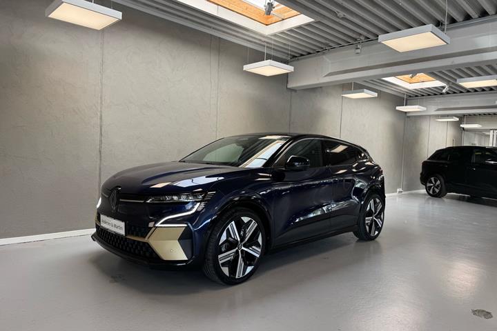 Blå Renault Mégane fra 2024