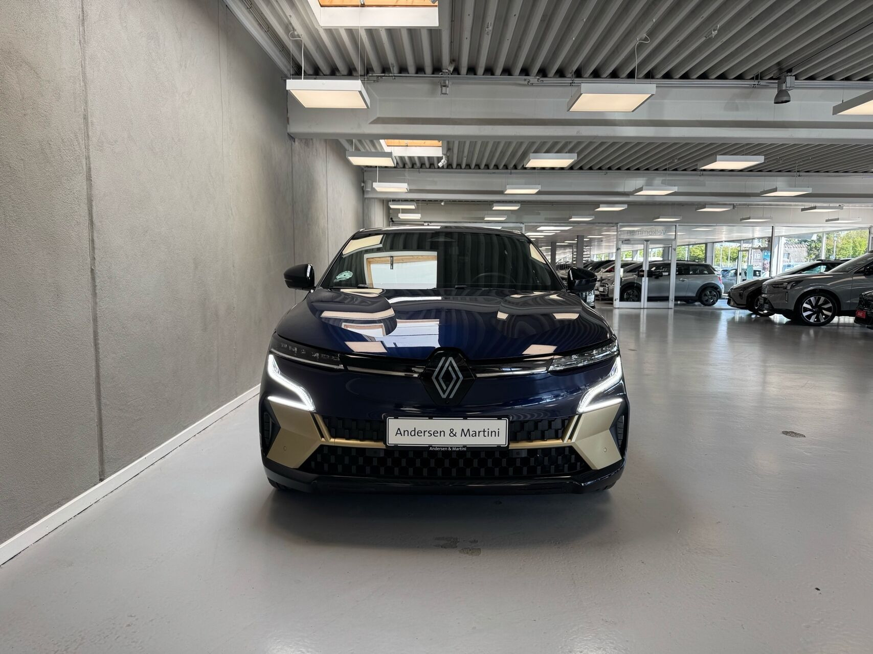 Blå Renault Mégane fra 2024