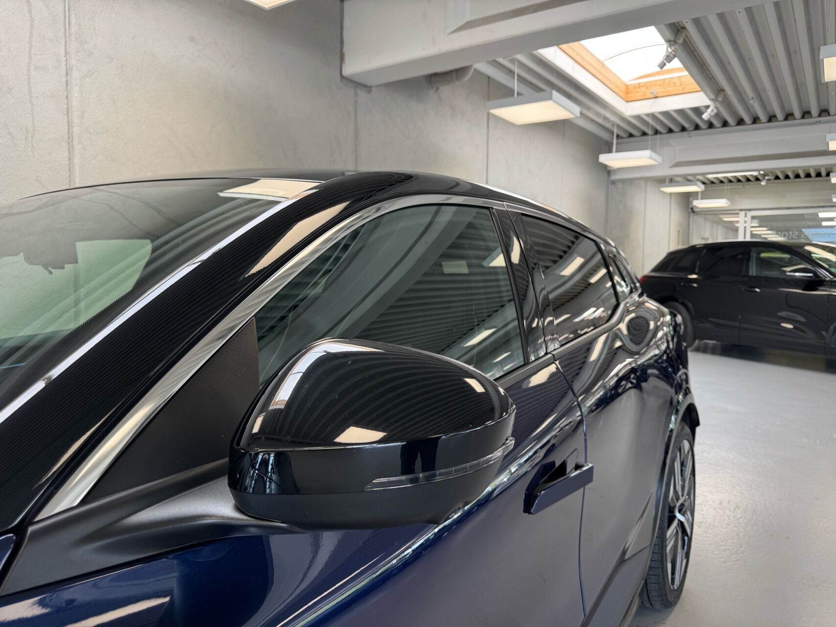 Blå Renault Mégane fra 2024