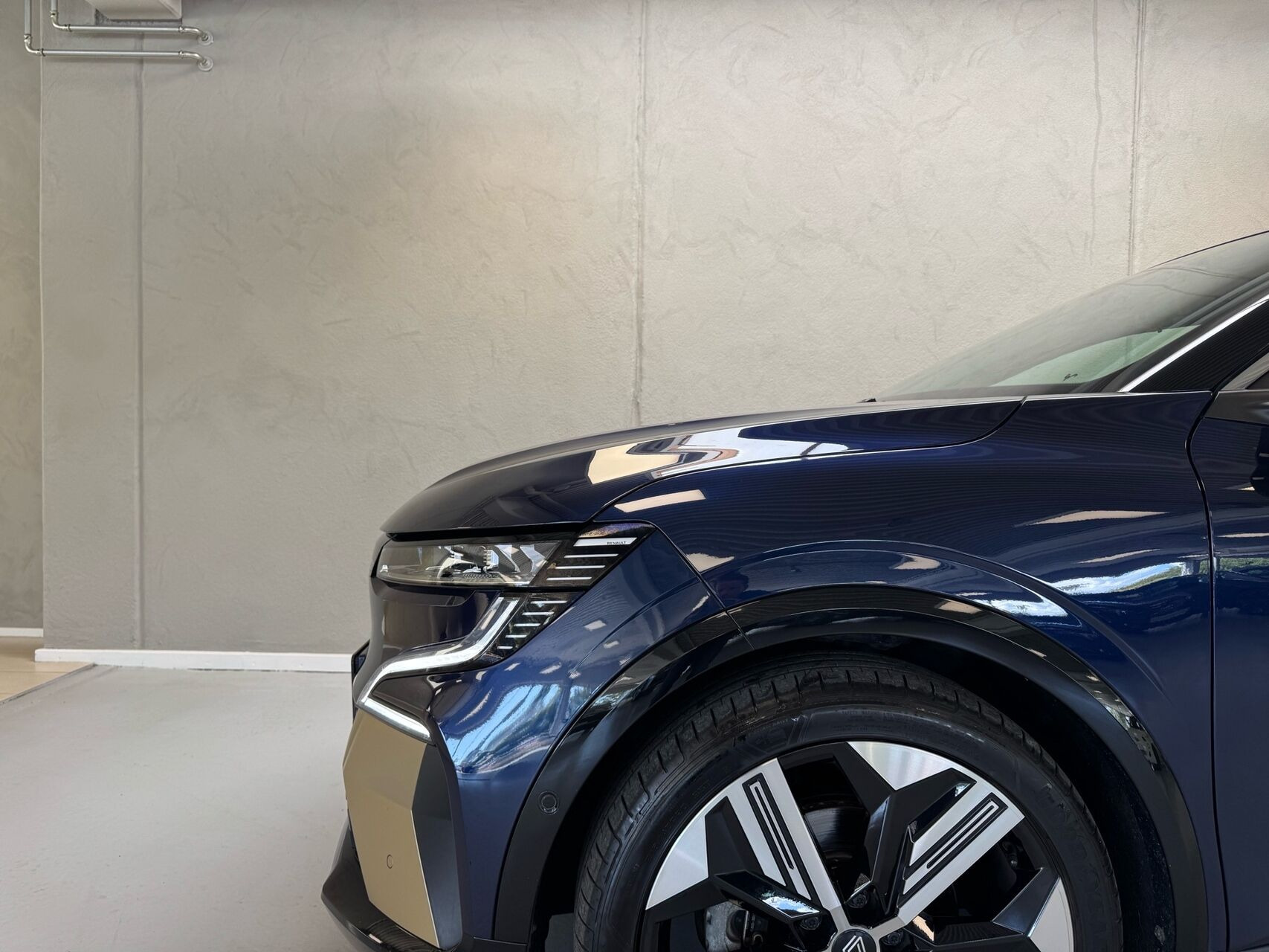 Blå Renault Mégane fra 2024