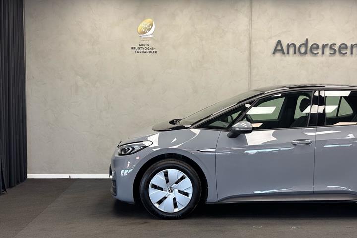 Grå VW ID.3 fra 2023