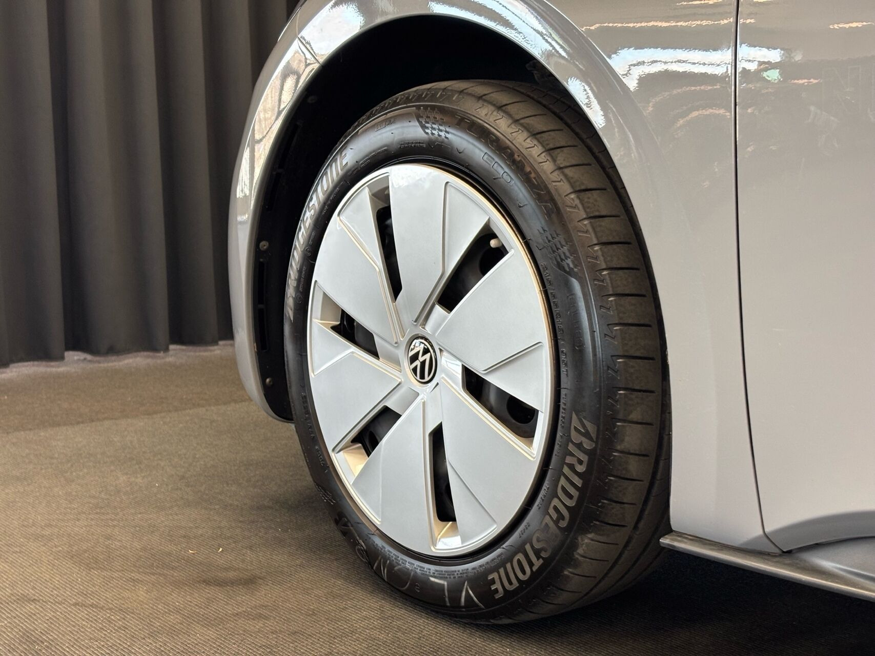Grå VW ID.3 fra 2023