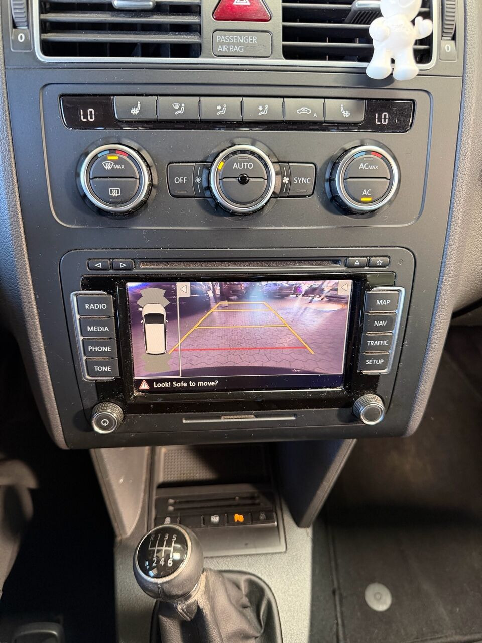 Sort VW Touran fra 2011