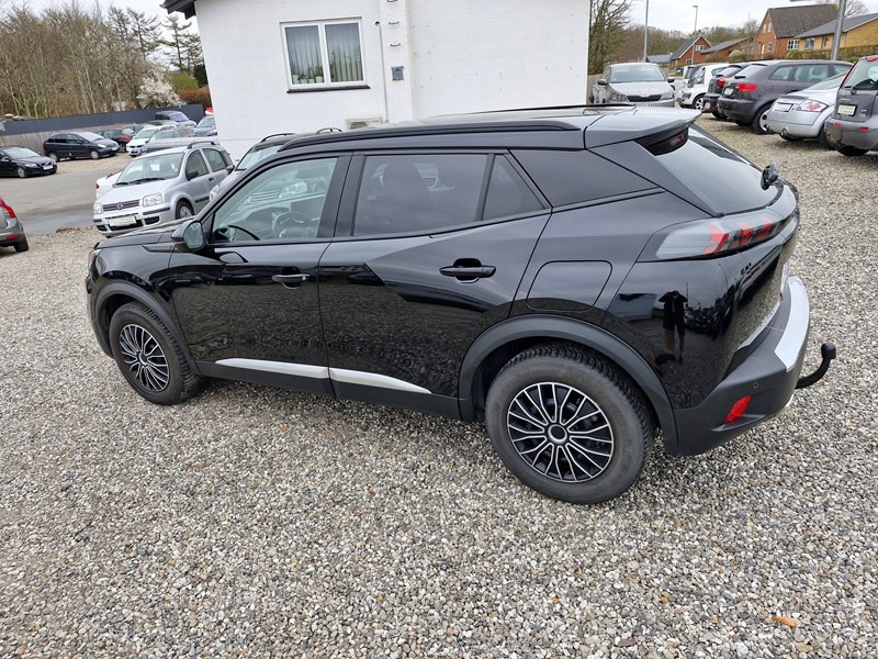 undefined Peugeot 2008 fra 2020