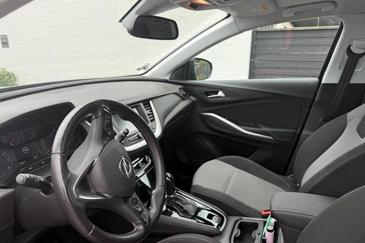 undefined Opel Grandland X fra 2020