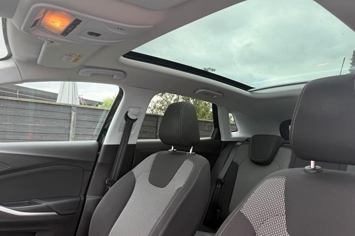 undefined Opel Grandland X fra 2020