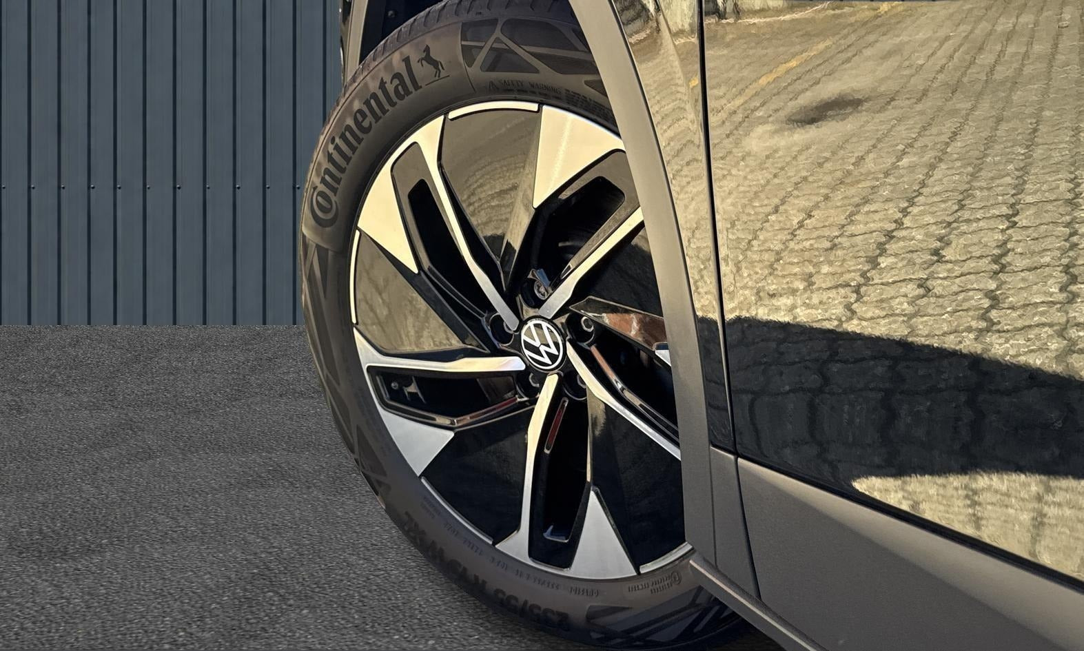 Sort VW ID.4 fra 2023