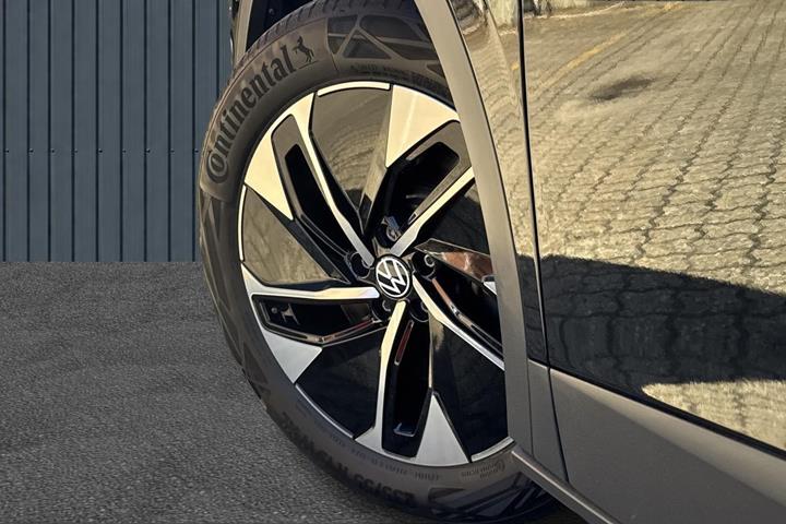 Sort VW ID.4 fra 2023