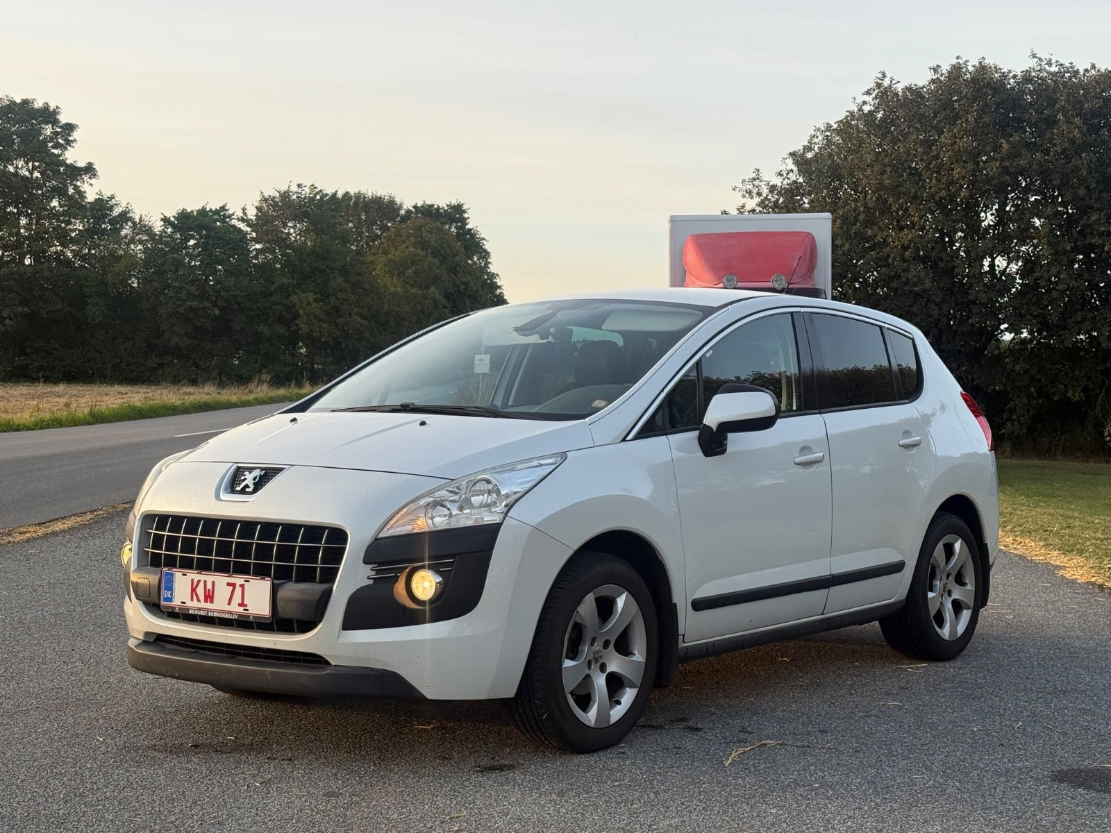 Hvid Peugeot 3008 fra 2011