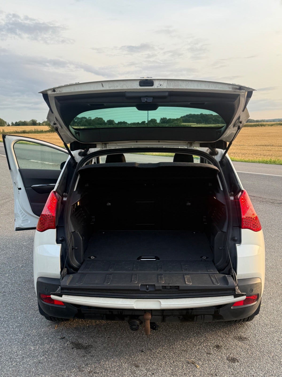 Hvid Peugeot 3008 fra 2011