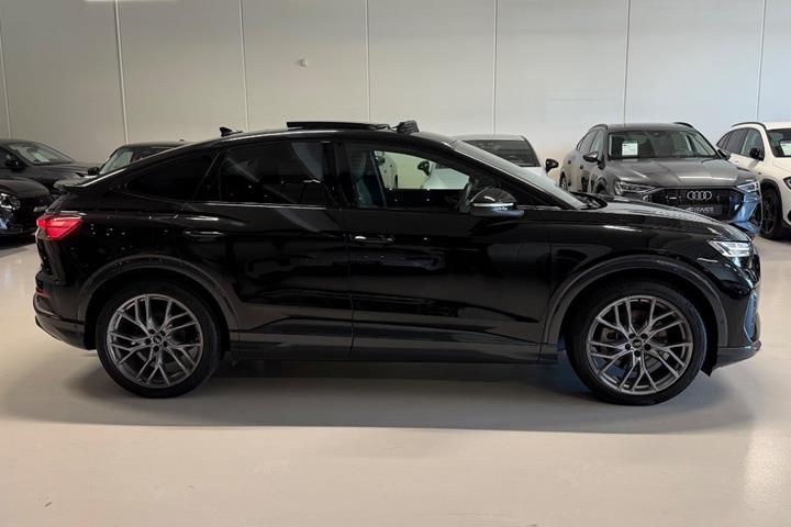 Sort Audi Q4 e-tron fra 2023
