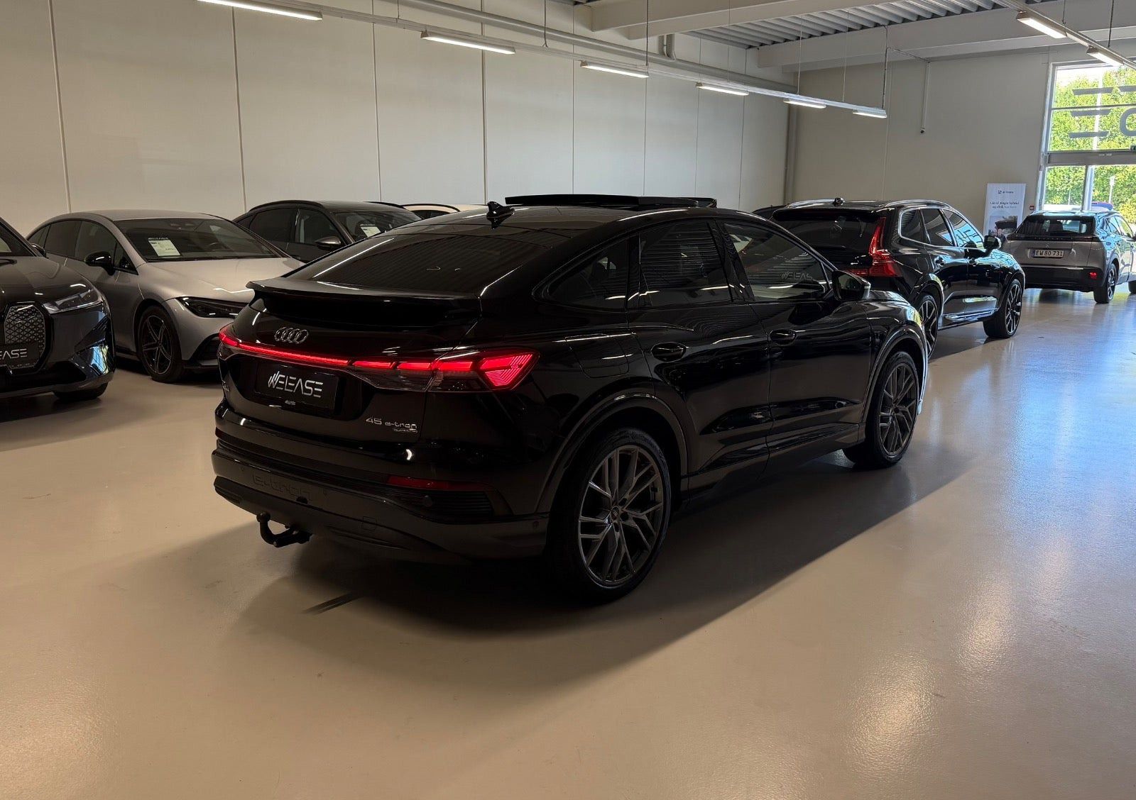 Sort Audi Q4 e-tron fra 2023