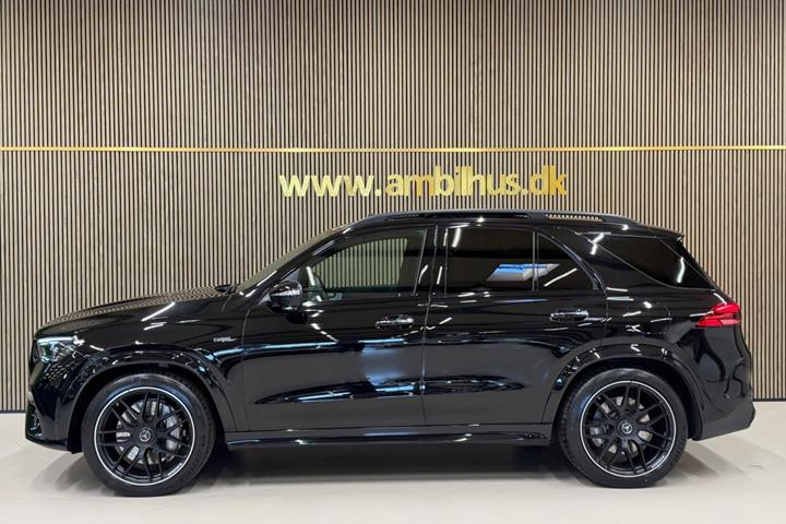 Sort Mercedes GLE53 fra 2025
