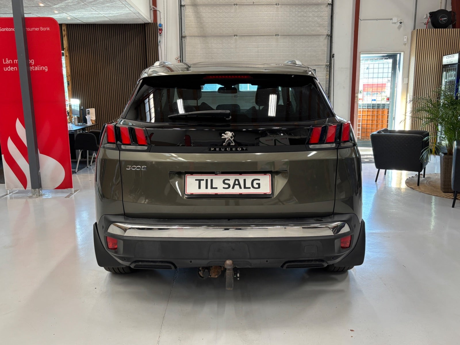 Grøn Peugeot 3008 fra 2017
