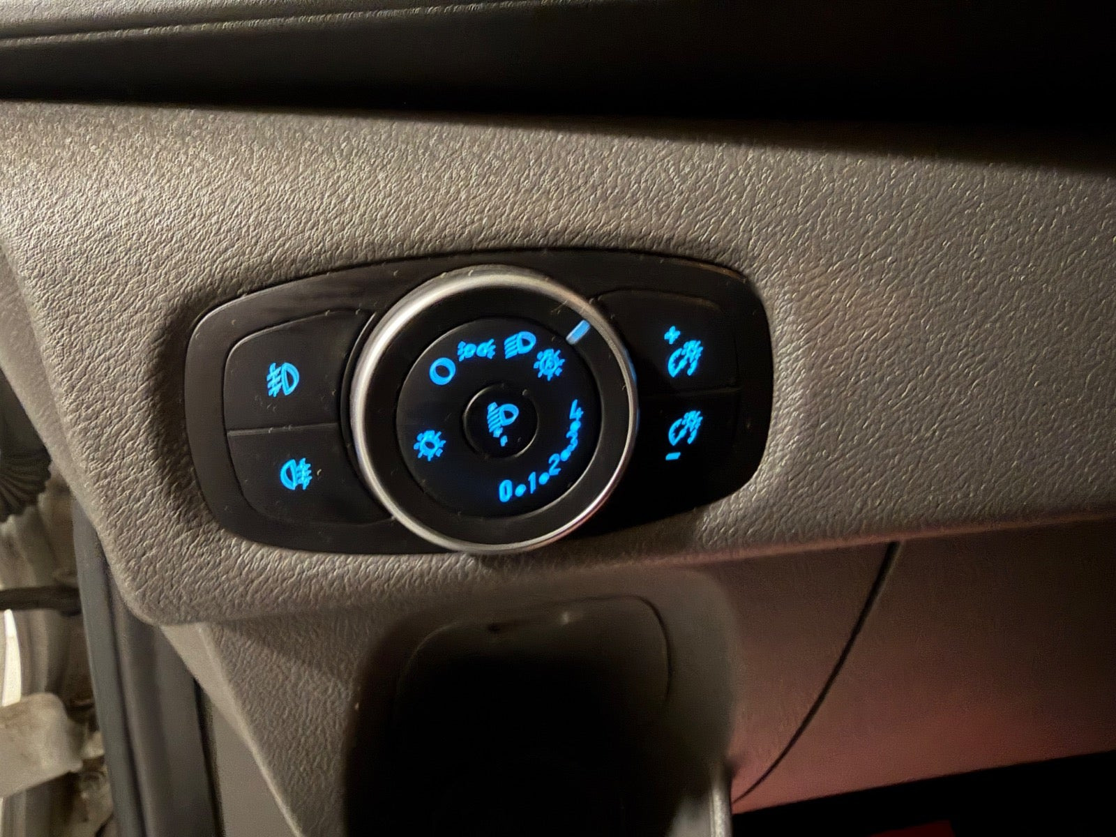 Hvid Ford Transit Custom 280 L1 fra 2018